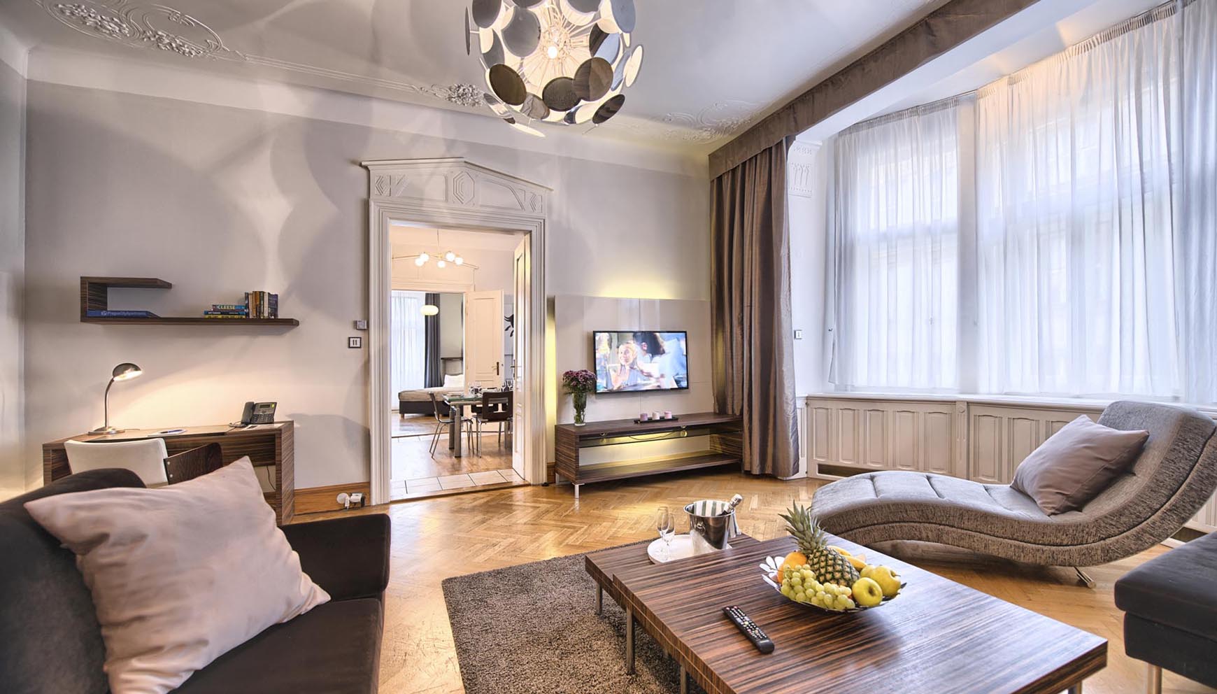 Modern 3-bedroom apartment
